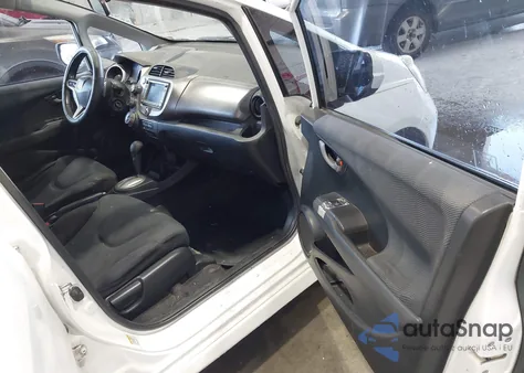 2009 Honda Fit Sport from USA, damaged, VIN JHMGE886X9S012244